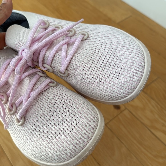 Allbirds Women's Light Pink Sneakers size 10 - Picture 4 of 11